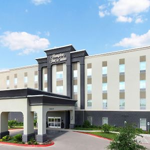 Hampton Inn & Suites San Antonio Brooks City Base, Tx Exterior photo