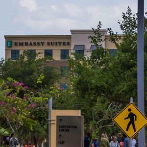 Embassy Suites By Hilton Mcallen Convention Center Exterior photo