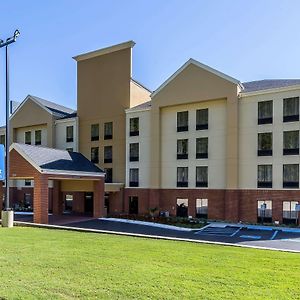 Comfort Inn & Suites Dalton Exterior photo