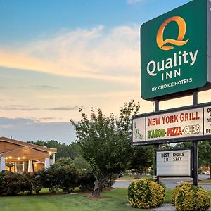 Quality Inn Fredericksburg Near Historic Downtown Exterior photo