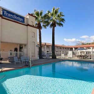 Travelodge By Wyndham Redding Ca Exterior photo