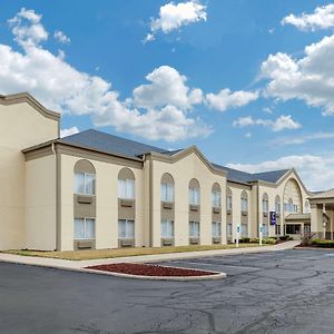 Comfort Suites Marion Exterior photo