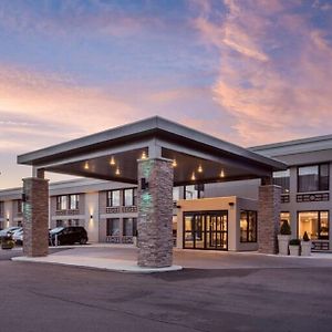 Holiday Inn Express Hotel & Suites Charlottetown By Ihg Exterior photo