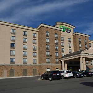 Holiday Inn Express Hotel & Suites Waterloo - St. Jacobs Area By Ihg Exterior photo