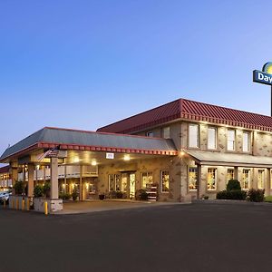 Days Inn By Wyndham Montrose Exterior photo