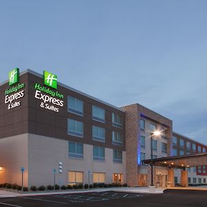 Holiday Inn Express & Suites - Sterling Heights-Detroit Area By Ihg Exterior photo