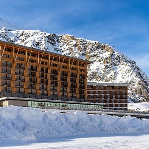 Radisson Blu Hotel Reussen, Andermatt Exterior photo