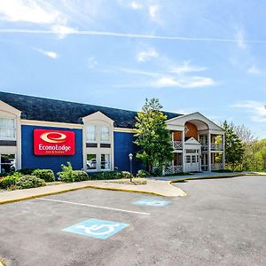 Econo Lodge Inn & Suites Radford-Blacksburg Area Exterior photo