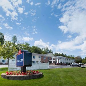 Americinn By Wyndham Petoskey Exterior photo