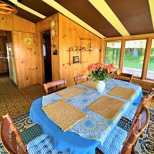 Somewhere In Time - Retro Spacious Cottage With Private Sandy Beach Wiarton Exterior photo