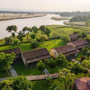 Wild Adventure Resort - Sunset Point Sauraha Exterior photo