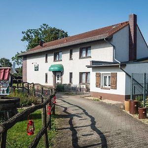 Gasthaus Stuckatz Hotel Dollenchen Exterior photo