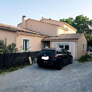 Studio Agreable Apartment Manosque Exterior photo