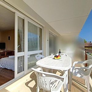 Quiet Studio With Balcony Near The Beach Apartment Houlgate Exterior photo