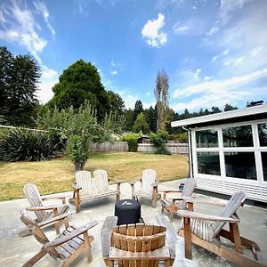 Newly Renovated Arcata Sunny Mid-Century Gem Villa Exterior photo