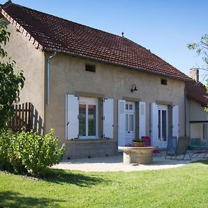 Grand Gite Familial A La Campagne Avec Jardin Et Veranda, Pres De Vichy Et Moulins - Fr-1-489-256 Villa Cindre Exterior photo