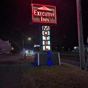 Executive Inn Coopersburg Exterior photo