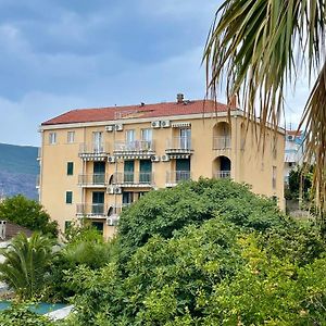 Apartments Milano Herceg Novi Exterior photo