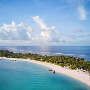 The Ritz-Carlton Maldives, Fari Islands Hotel Gaafaru Exterior photo