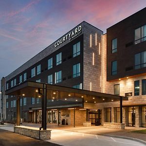 Courtyard By Marriott Jefferson City Hotel Exterior photo