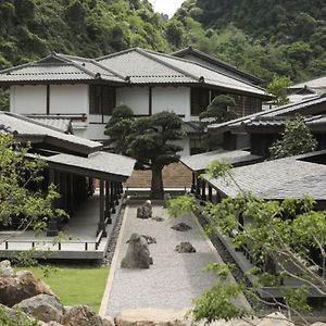 Yoko Onsen Quang Hanh Hotel Cam Pha Exterior photo