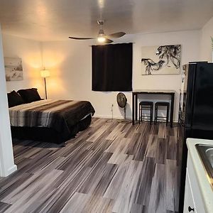 #4 New! Cozy Private Studio! Self Checkin Studio Apt Apartment Keaau Exterior photo