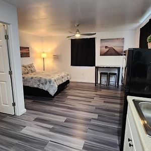 #1 New! Couples Getaway Self Checkin Studio Apt Apartment Keaau Exterior photo