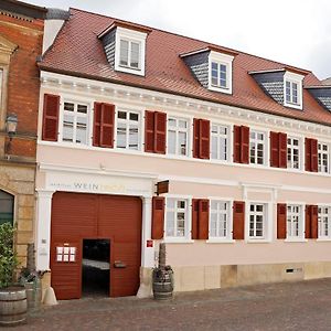 Weinreich, Gaestezimmer & Weinstube Hotel Freinsheim Exterior photo