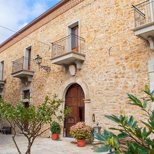 Palazzo Iaquinta - Rooms, Restaurant & Wellness Cicerale Exterior photo