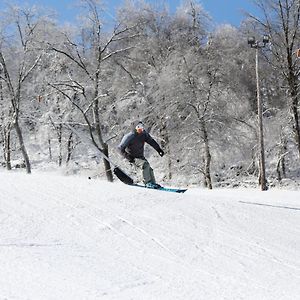 Seven Springs Sunridge 2 Bedroom Standard Condo, Ski-In Out! Condo Champion Exterior photo