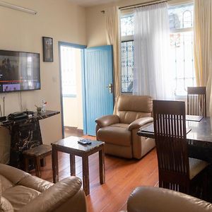 2 Bedroom Entire Apt Fully Air Conditioned-Msa City Centre Mombasa Exterior photo