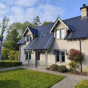 Chic Classy & Cosy At Lough Erne Golf Village And Resort Ballycassidy Exterior photo