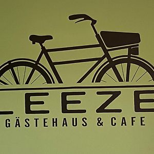 Gaestehaus & Cafe Leeze Hotel Bad Duerkheim Exterior photo