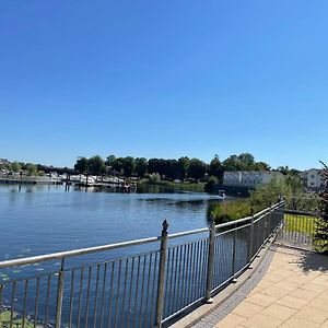 Five Bedroom Waterfront House Carrick-on-Shannon Exterior photo