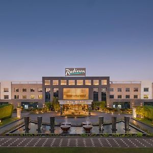 Radisson Resort & Spa Kandla Gandhidham Exterior photo