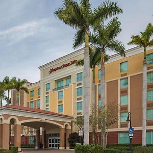 Hampton Inn & Suites Fort Lauderdale - Miramar Exterior photo