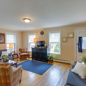 Pet-Friendly Claremont Vacation Rental! Exterior photo