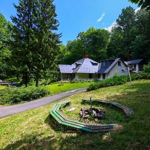 Wenckheim Vadaszhaz Bed & Breakfast Nagyoroszi Exterior photo