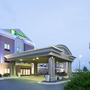 Holiday Inn Express Kansas City - At The Legends! By Ihg Bonner Springs Exterior photo