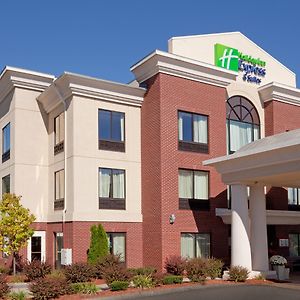 Holiday Inn Express Hotel & Suites Manchester - Airport By Ihg Exterior photo