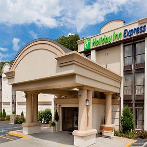 Holiday Inn Express Southington, An Ihg Hotel Exterior photo