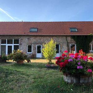 Chambre Terre Hotel Droiturier Exterior photo