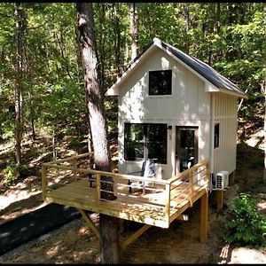 Magnolia Luxury Treehouse Near Lake Guntersville Scottsboro Exterior photo