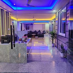 Dev Residency Hotel Gurgaon Exterior photo