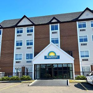 Days Inn Suites Summerside Exterior photo