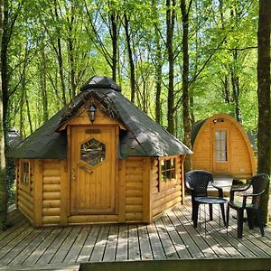 Le Domaine Insolite De Broceliande Villa Paimpont Exterior photo