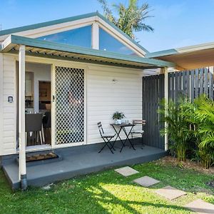 Rothery Escape - A Cosy Coastal Cottage Wollongong Exterior photo