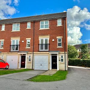 The Town House, Whole House Suitable For Contractors And Families Villa Market Harborough Exterior photo