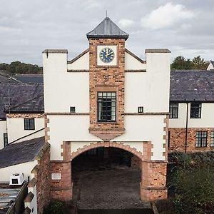 Crabwall Manor & Spa, BW Signature Collection Hotel Chester Exterior photo