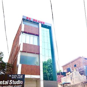 Hotel Sr Grand Gorakhpur Exterior photo